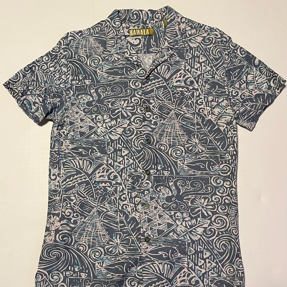 Mahara Hawaiian shirt Size M